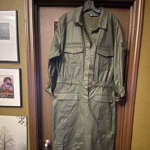 NWOT ZARA FOREST GREEN CARGO DRESS BELTED SIZE XXL travel 12/27-1/2 no shipping